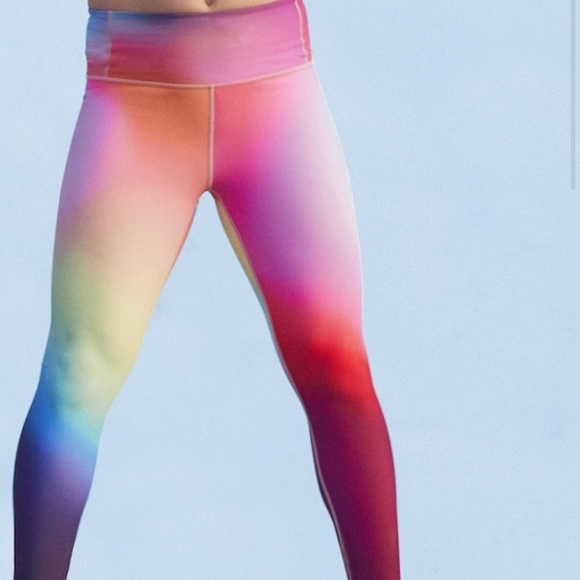 NWT Athleta Love Proudly 7/8 leggings, XS - Picture 2 of 5